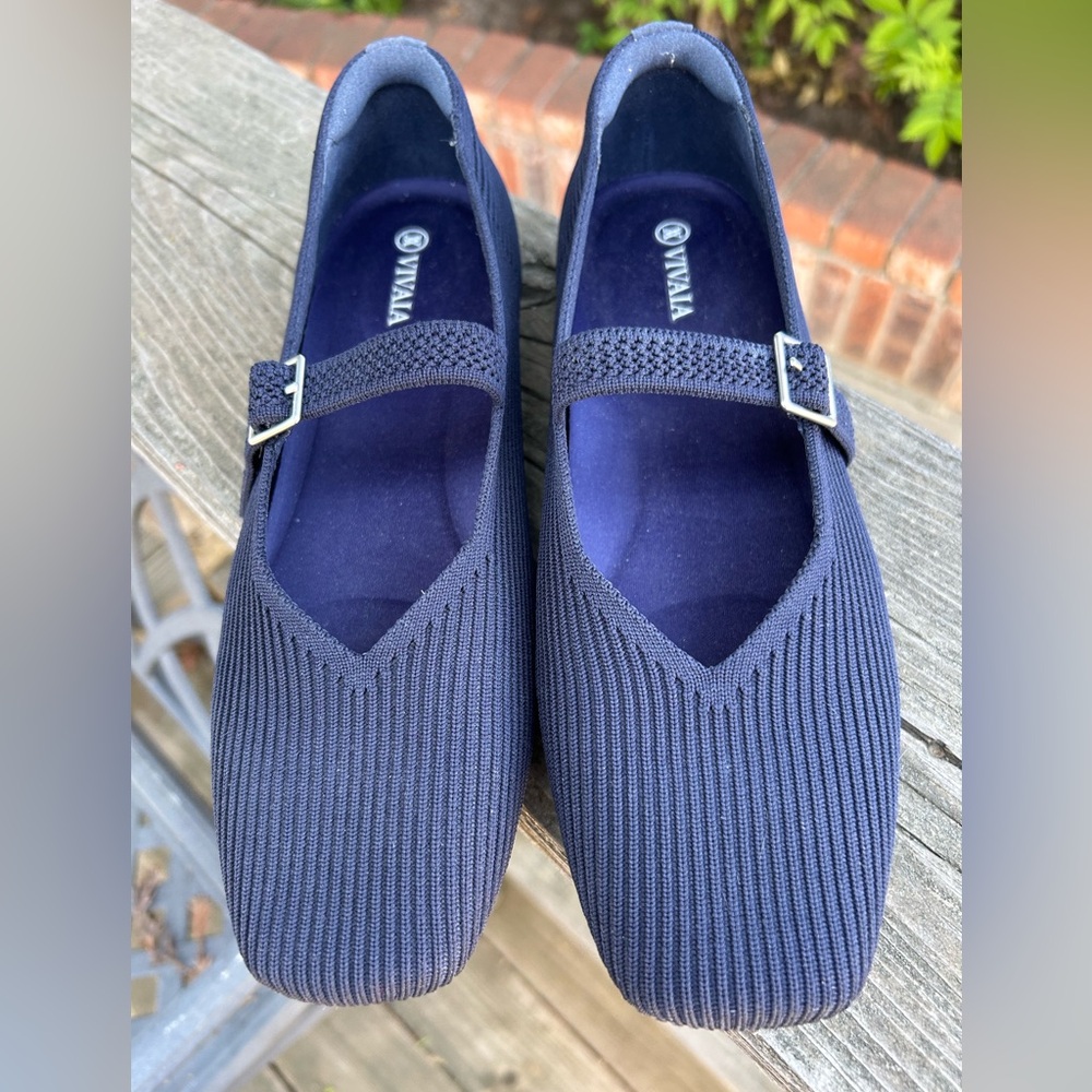 Women’s Vivaia Margot Square toe Mary Jane’s navy EU 40